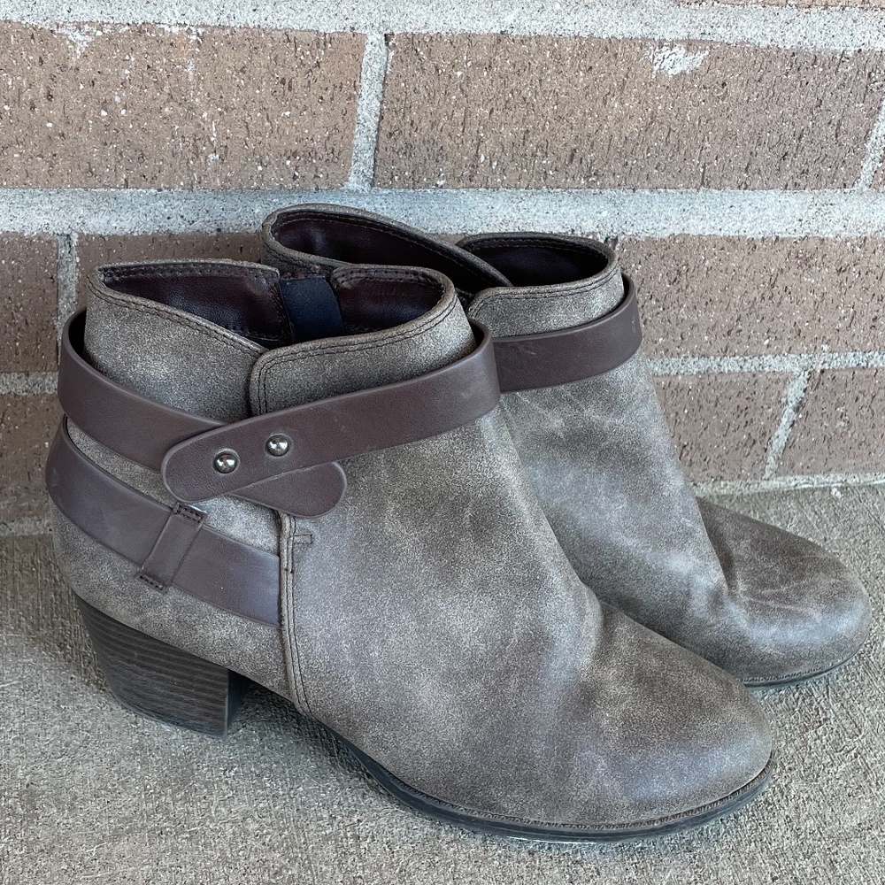 Charlotte Russe Ankle Strap Wedge Zipper Booties Womens 8